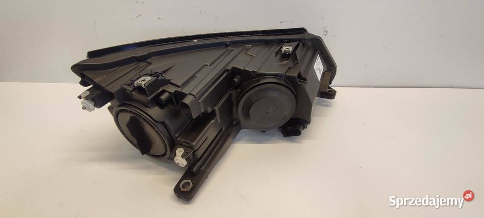 VW TIGUAN 5N0 LAMPA REFLEKTOR LEWA LIFT RHD osobowe