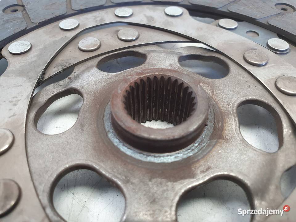 VW Golf V 19 TDI TARCZA DOCISK sprzęgło Janów
