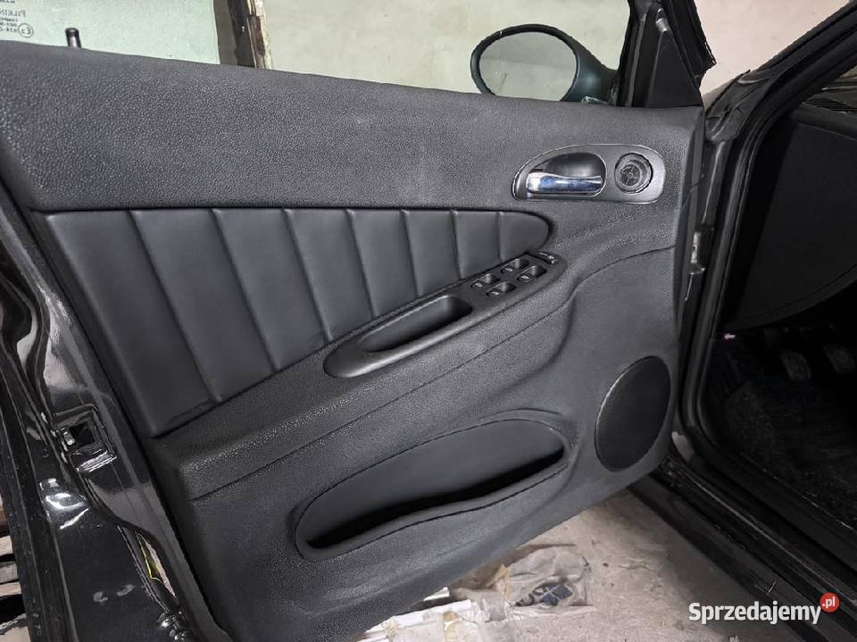 Fotele skórzane Alfa Romeo 156 Rok produkcji 2005 Białaczów