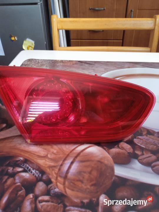 Lampa tył prawy klapa seat Leon z 2009 roku Świnna