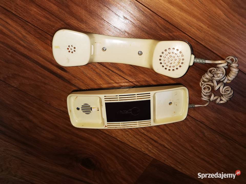 stary domofon z czasów PRL Płock