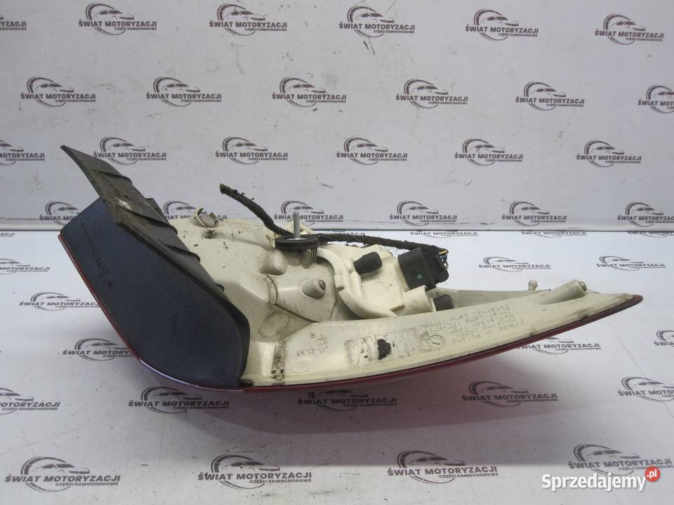 OPEL ASTRA J 10r lampa prawa tył 13306460 świętokrzyskie sprzedam