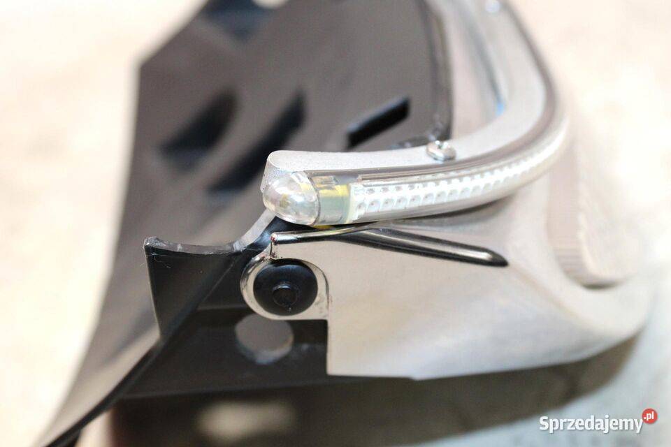 yamaha raider 1900 lampa i kierunkowskazy Lampy tylne podkarpackie Trzciana