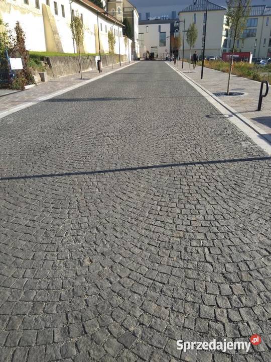 Kostka brukowa granitowa Czarna cięto łupana na mazowieckie Marki