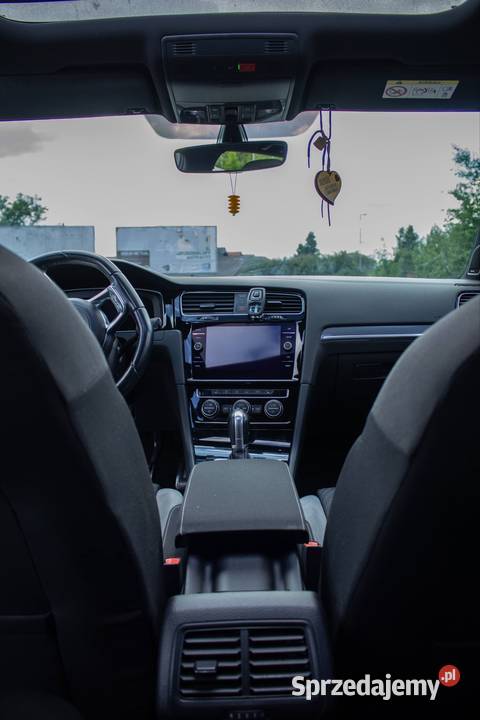 Golf 75 aso r line zadbany światła LED dolnośląskie