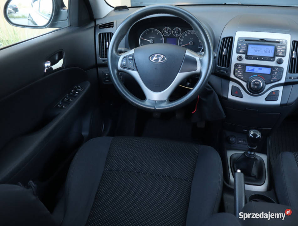 Hyundai i30 16 CRDi Rok produkcji 2009