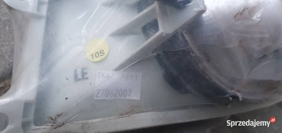 Skoda Octavia II 04r HALOGENY LAMPY sprzedam