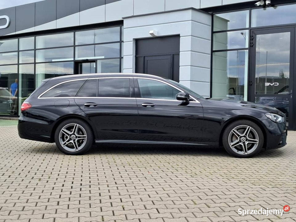 MercedesBenz Klasa E 2021r Hak Multibeam Temp Tychy