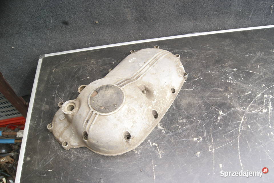 DEKIEL SILNIKA POKRYWA SILNIKA TRIUMPH 204 B Rybnik
