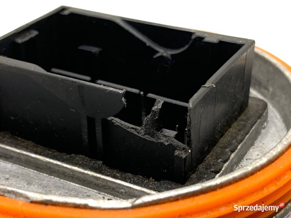 PRZETWORNICA XENON SKODA SUPERB III 992941571AA