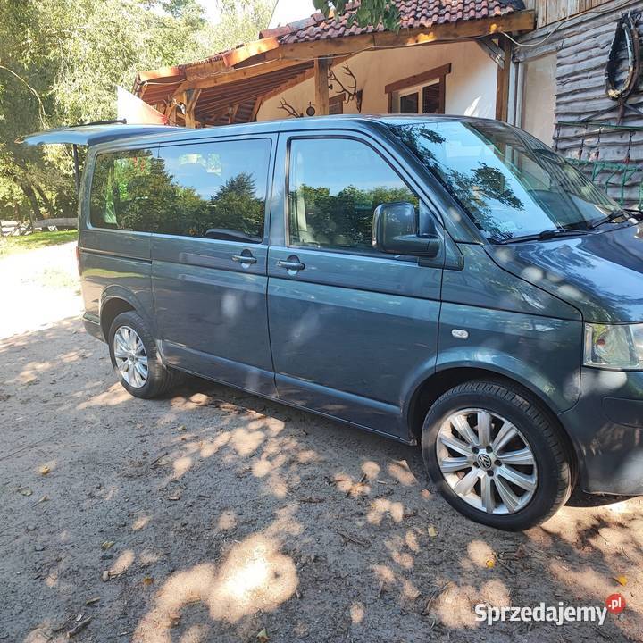 VW T5 19 TDI Caravelle Transporter 8 osobowy 385000km Volkswagen