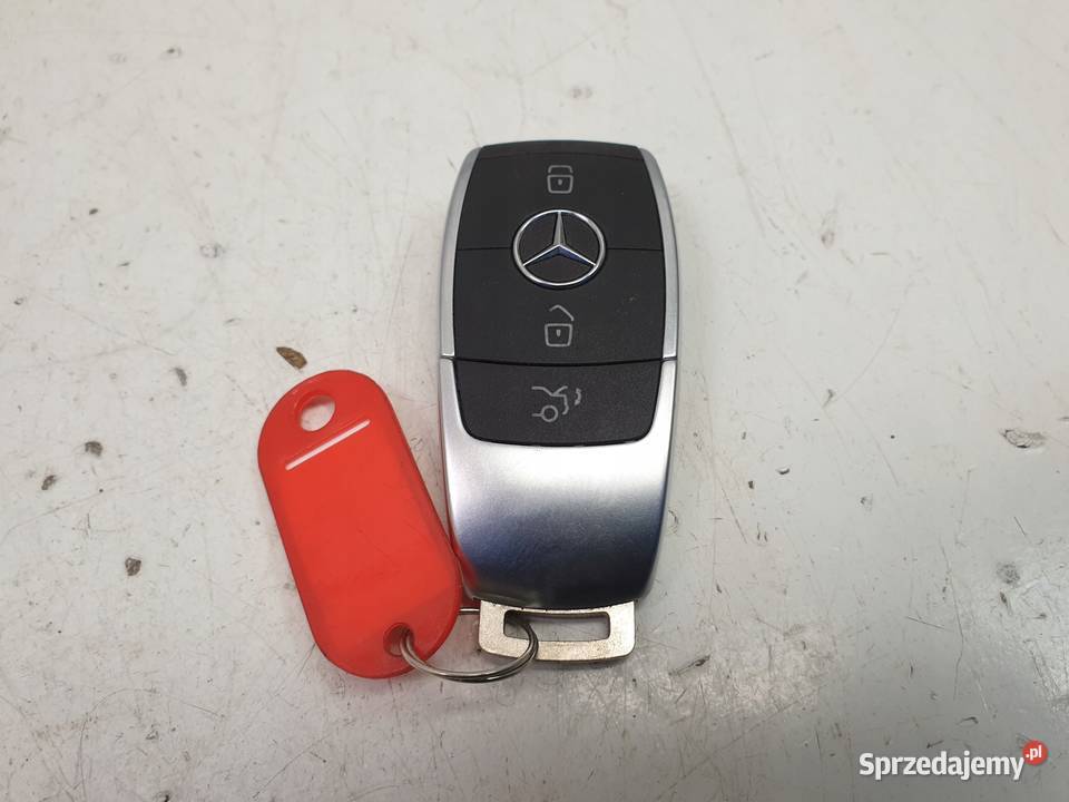 MERCEDES W205 C205 KLUCZYK PILOT ORYGINAŁ Pozostałe Chełm sprzedam