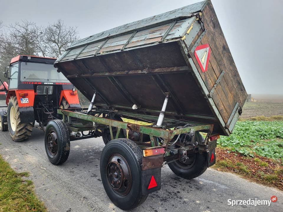 Przyczepa rolnicza wywrotka Autosan D 44 Sanok D Osięciny