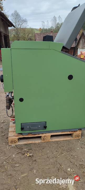 Kocioł centralnego ogrzewania firmy HDG Bawaria Dynów