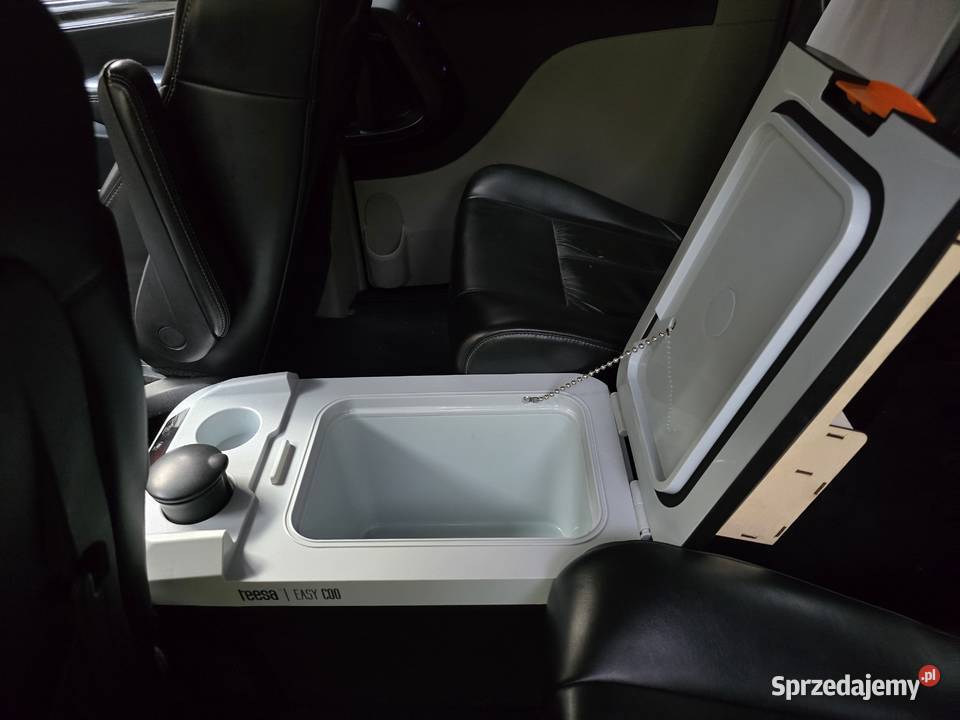 Chrysler Town Country V6 36 Limited nowa Katowice