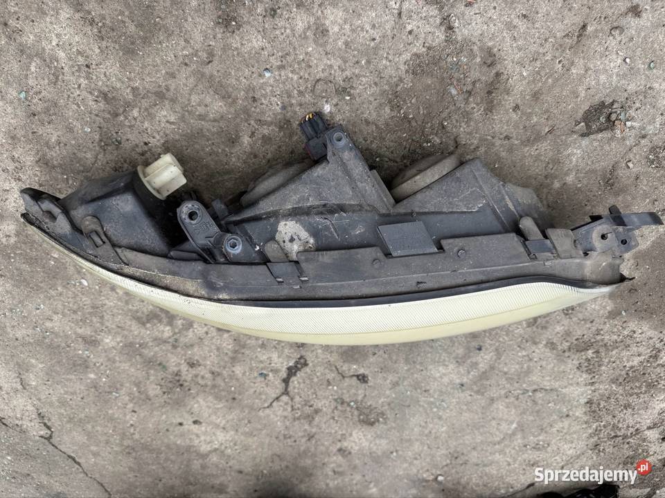 Lampa przód prawa Opel Vectra B Ostrów Wielkopolski sprzedam