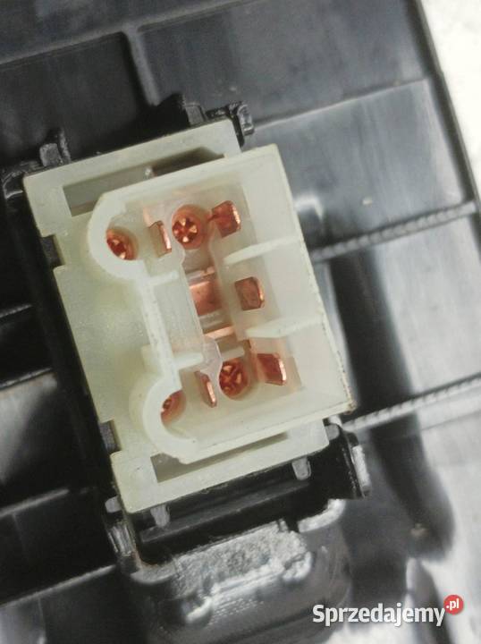 PRZEŁĄCZNIK SZYB Piaggio Porter II 2021 NP6 Motoryzacja