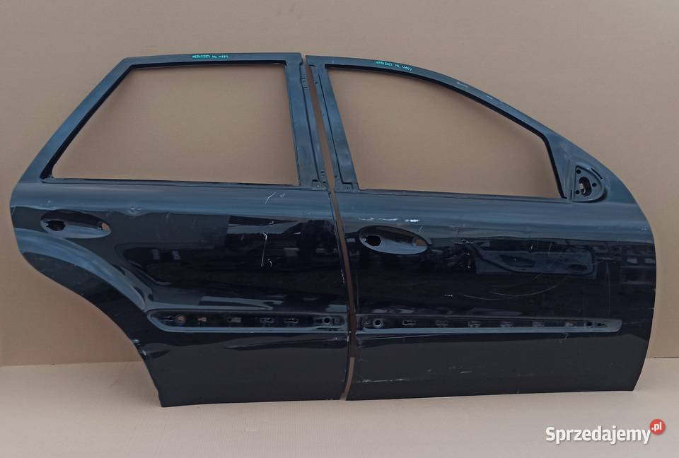 MERCEDES ML W164 DRZWI PRAWY PRZÓD PRAWE