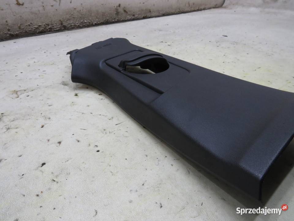 OSŁONA SŁUPKA PRAWA VOLVO V40 II 31307225 osobowe