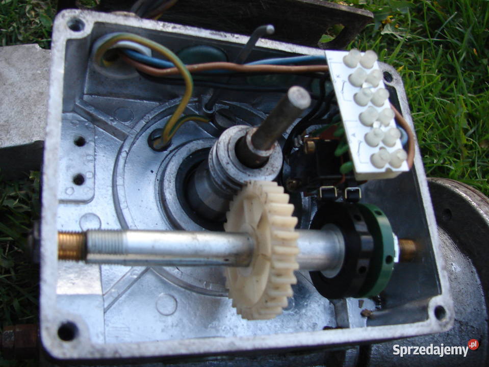 Motoreduktor przekładnia 037kW 400V 69obrmin Pozostałe Starogard Gdański