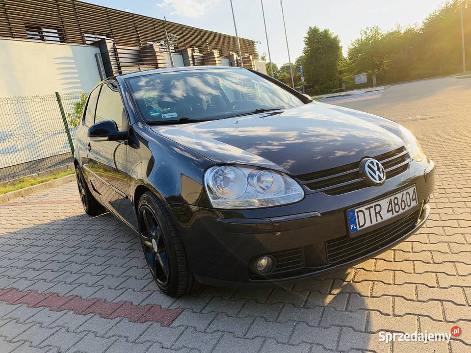 Volkswagen golf 5 wersja goal 2006r tempomat Cielętniki sprzedam