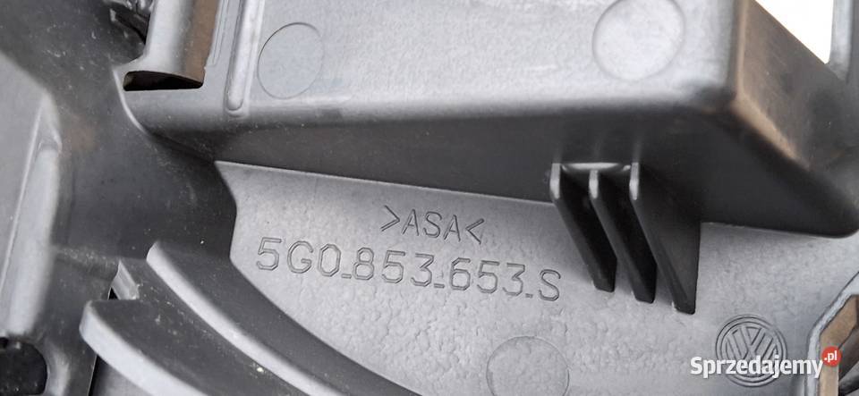 VW GOLF 7 VII GTI GRILL ATRAPA EMBLEMAT Bieleń