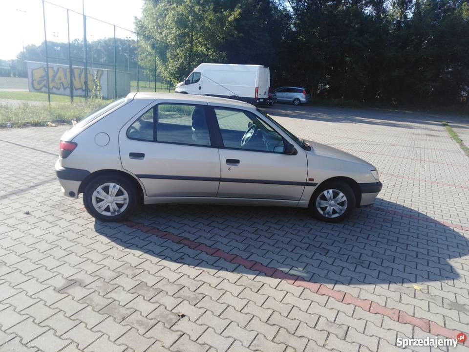 Peugeot 306 klimatyzacja i lpg opłaty ważne manualna Toruń