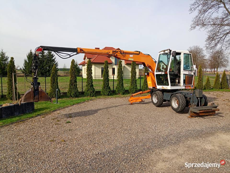 BOKI 6551 KOPARKA Cmentarna Teleskopowa Obrotowa