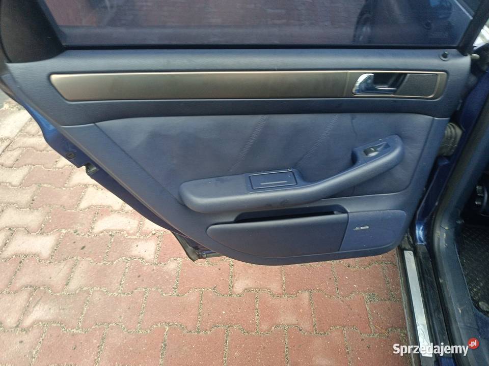Audi A6 C5 c1 LZ5K 25 AKE osobowe Myszków sprzedam