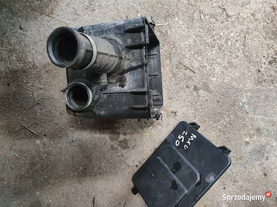 Obudowa filtra powietrza Kymco mxu 250 300 filtr Części i akcesoria motocyklowe pomorskie Wiele