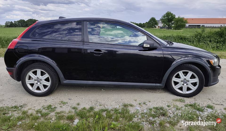 Volvo C30 18 benzyna 125 238 1 właściciel w nowy Oława