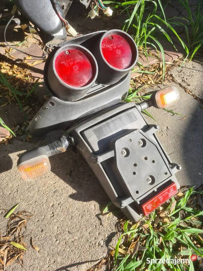Błotnik lampa tył aprilia sr 50 Lublin sprzedam