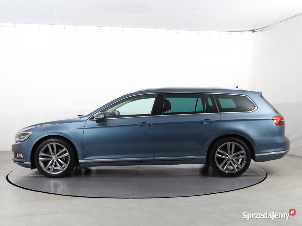 VW Passat 20 TDI czujnik zmierzchu