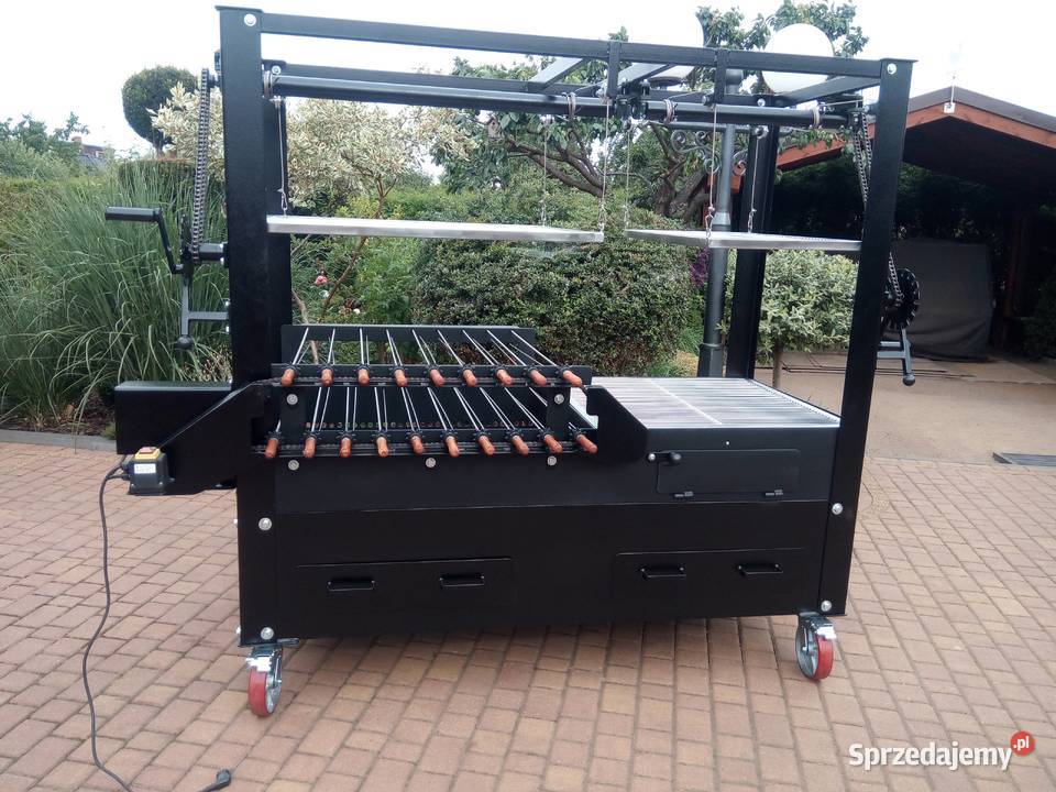 Gastronomiczny grill cateringowy na szaszłyki Damasławek