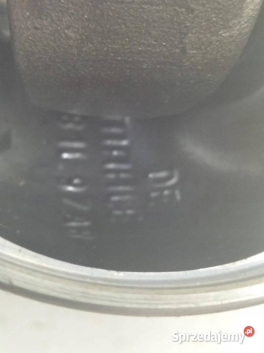 TŁOK KORBOWÓD 81L97A8 20 TDI Audi A3 II 20032013 Blok silnika sprzedam