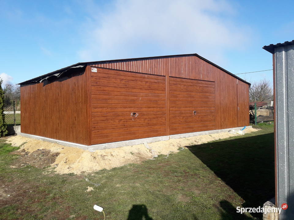 Garaż Blaszany w kolorze Orzech Garaże Blaszane Łuków