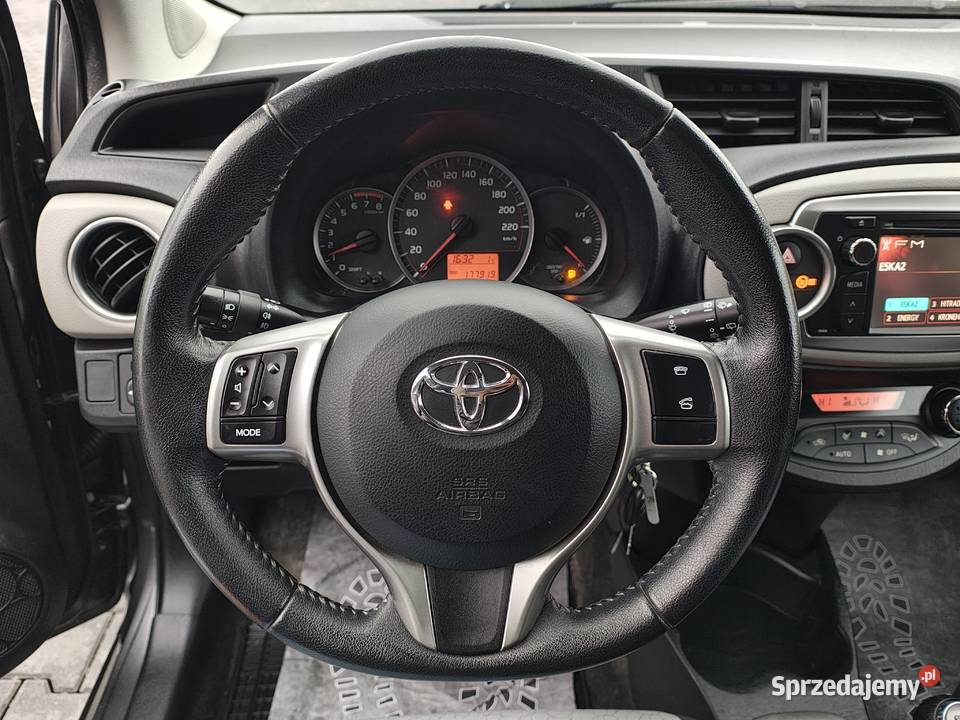 TOYOTA YARIS 13BENZYNA Kamera Cofania Zadbana radio podkarpackie Zarszyn