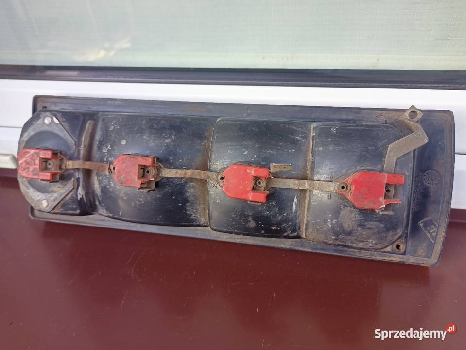 Zaporożec ZAZ 968M lampa tył tylna lewa osobowe Lampy tylne Lampy tylne