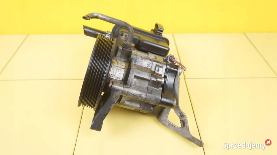 MERCEDES E W212 CLS 22 CDI 13r 204 651924 pompa Suków