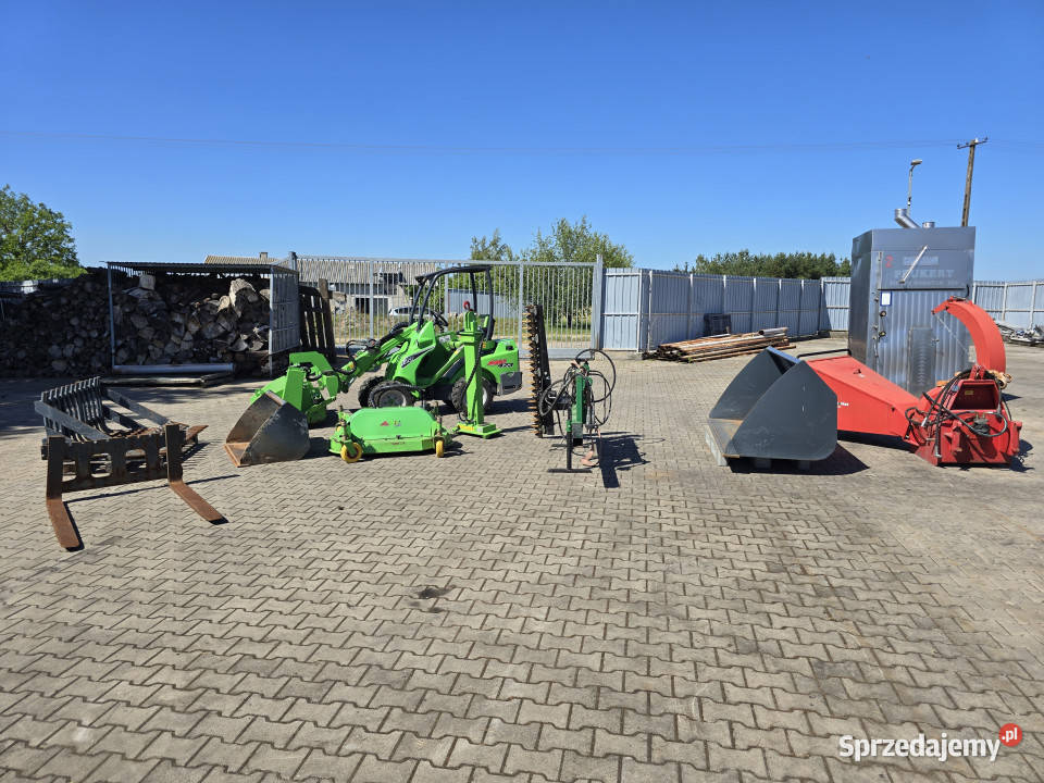 Mini ładowarka teleskopowa AVANT 423 4x4 9 Rok produkcji 2021 Rudolfowo