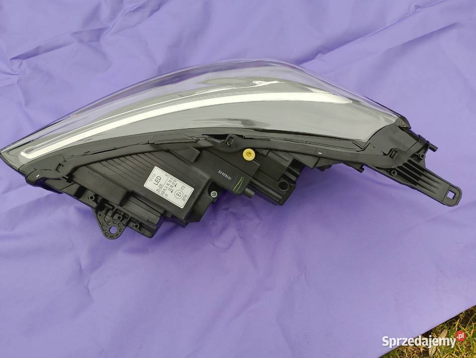 Lampa przednia Zaręba