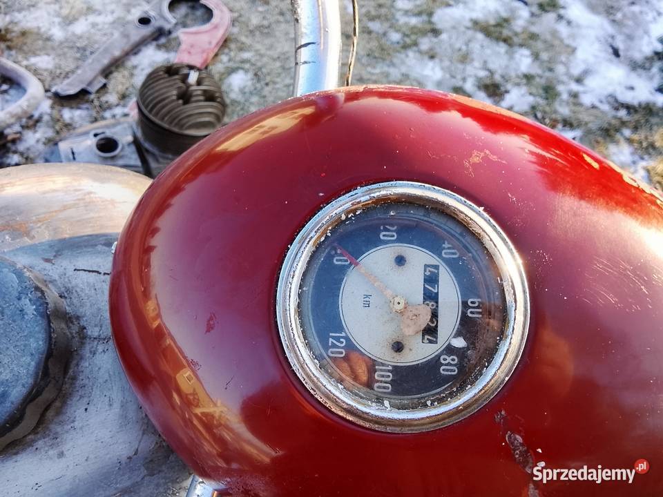 Sprzedam WSK Jawa 353 uszkodzony Koło