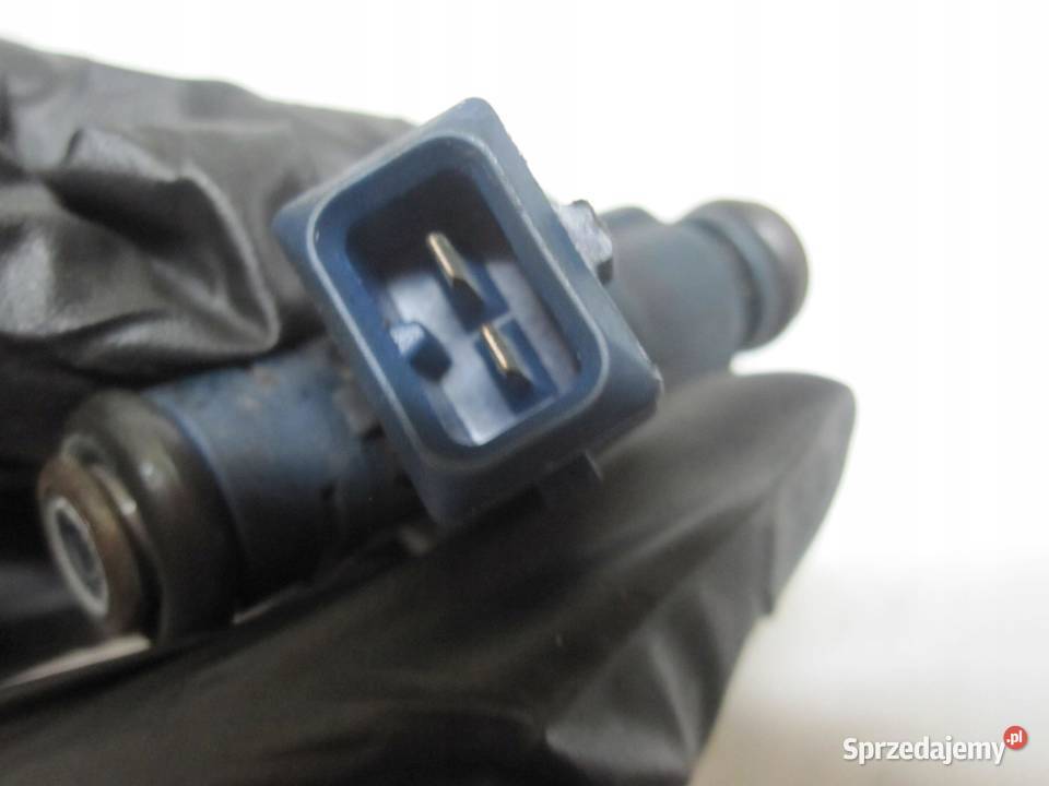 Audi A4 VW 18 TB BFB 163 07r wtryskiwacz