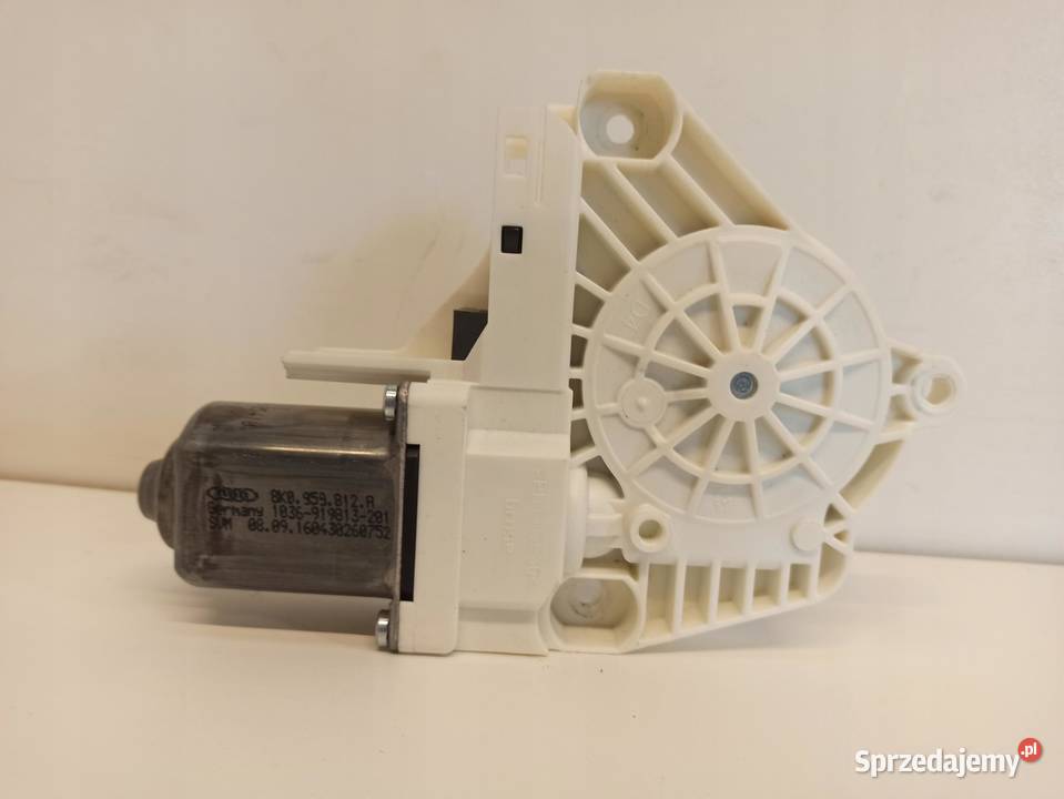 AUDI A6 C7 SILNICZEK SZYBY PRAWY TYŁ 8K0959812A sprzedam