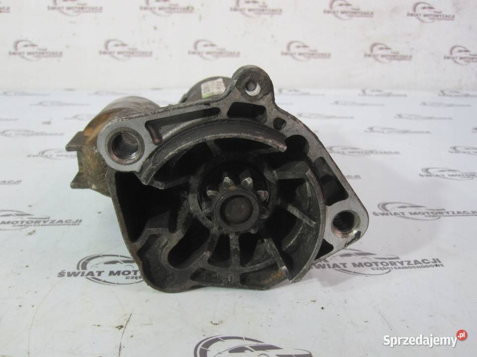 AUDI A4 B7 20 TFSI BWE 200 rozrusznik 06D911023A