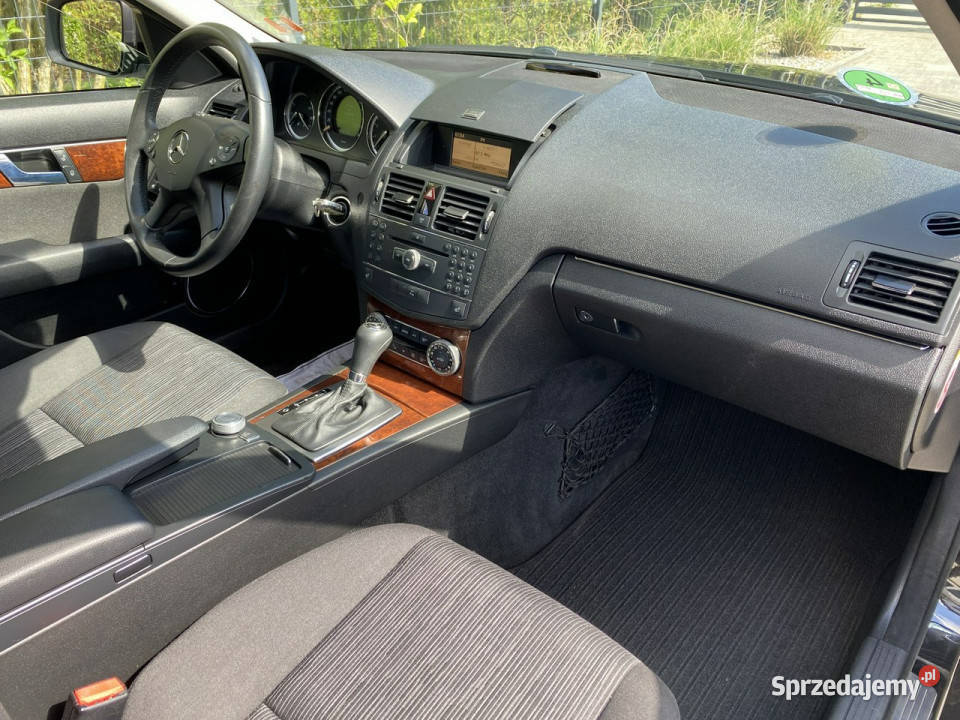 Mercedes C 180 zadbana 100 oryginalny ogrzewanie postojowe Poznań