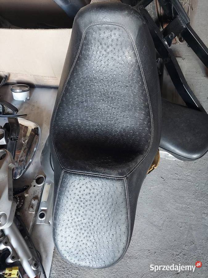 Części harley davidson dyna fat bob zbiornik Stoczek Łukowski sprzedam