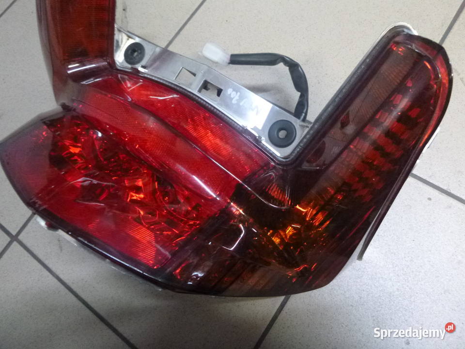 Lampa TYŁ Honda Deauville NTV 700