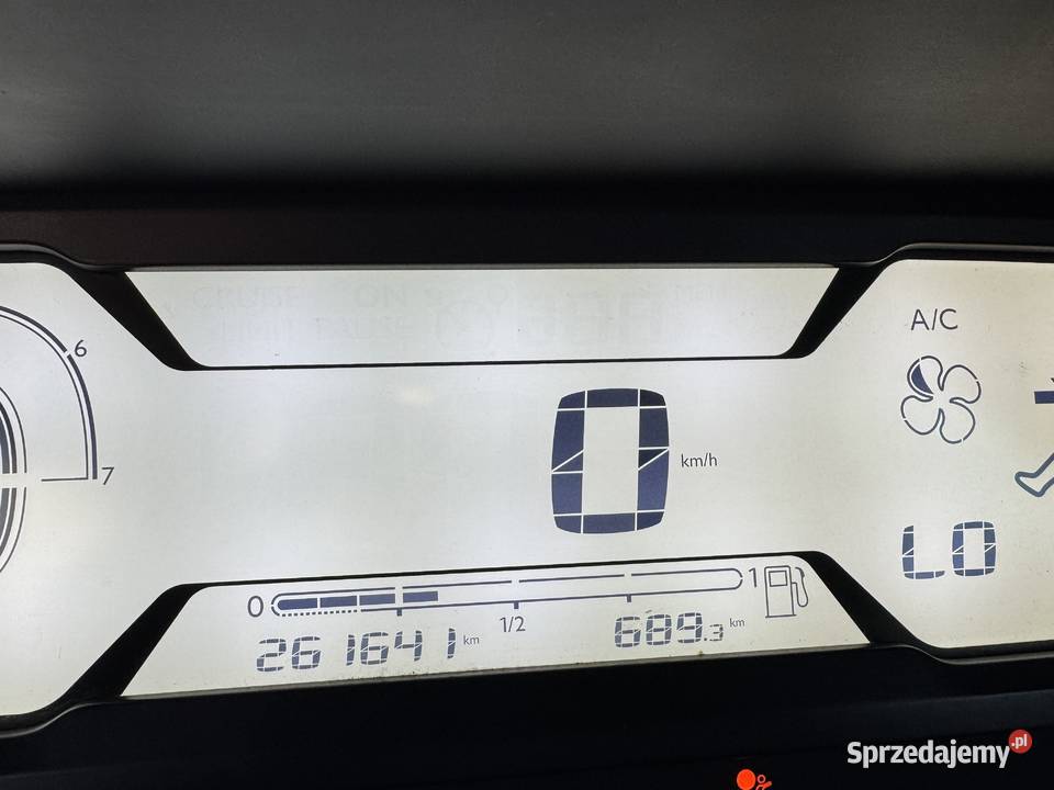 Citron C4 Grand Picasso 16 HDi 2014 7 miejsc Rok produkcji 2014 C4 Grand Picasso Radom