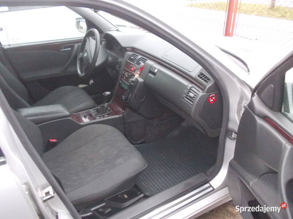 MERCEDES BENZ E220 CDI Klasa E Kraków